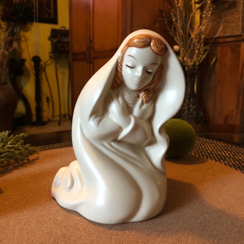 Mid Century Virgin Mary Madonna Hull Vase Planter